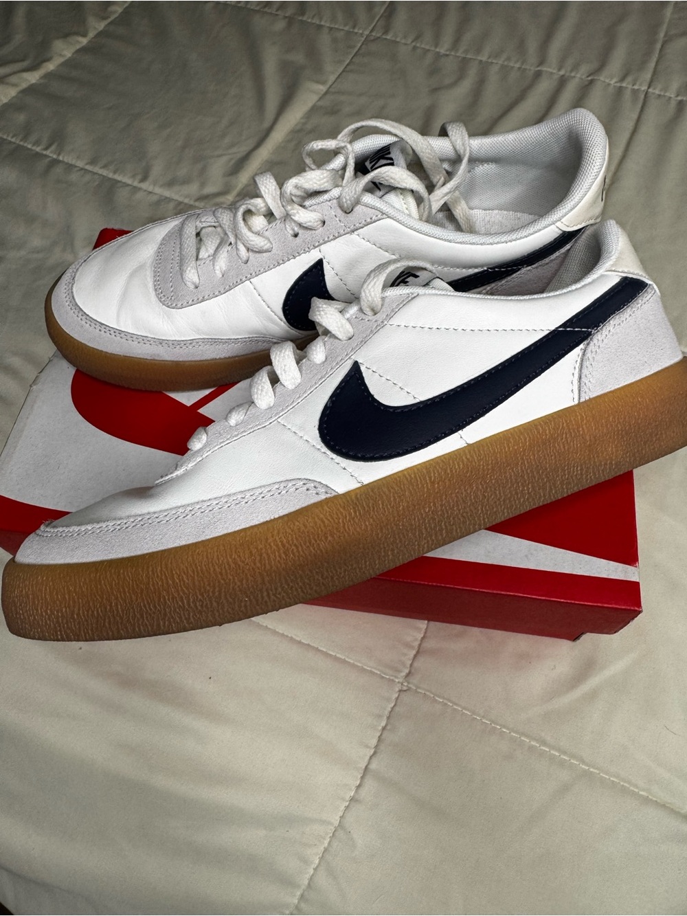 Nike Women’s White Leather Low-Top Sneakers with Gum Sole